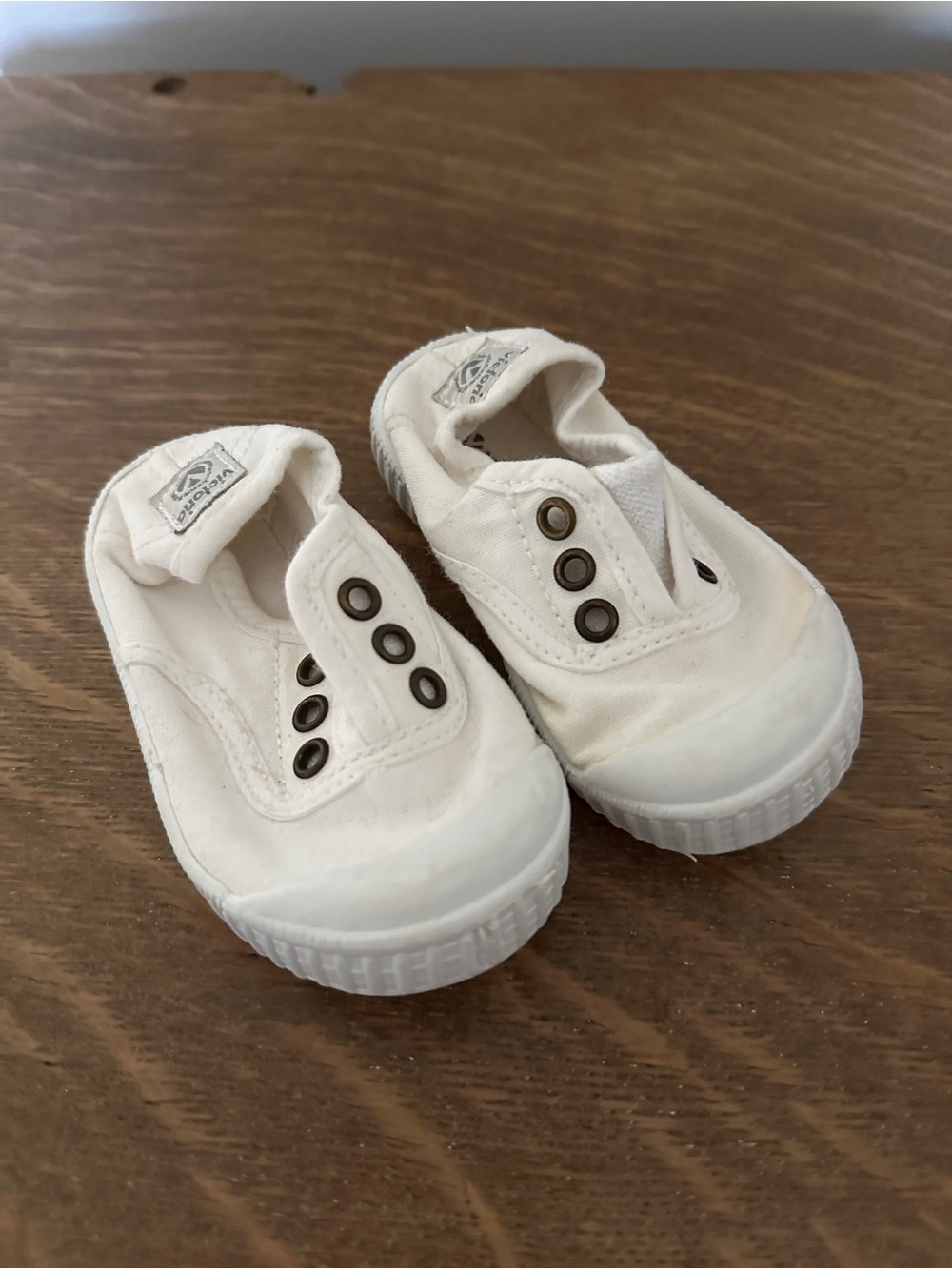 Victoria White Kids Slip-On Canvas Shoes